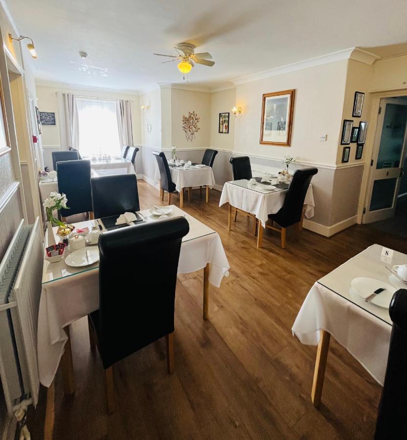 Crowndale Torquay - Exclusively For Adults Bed & Breakfast エクステリア 写真