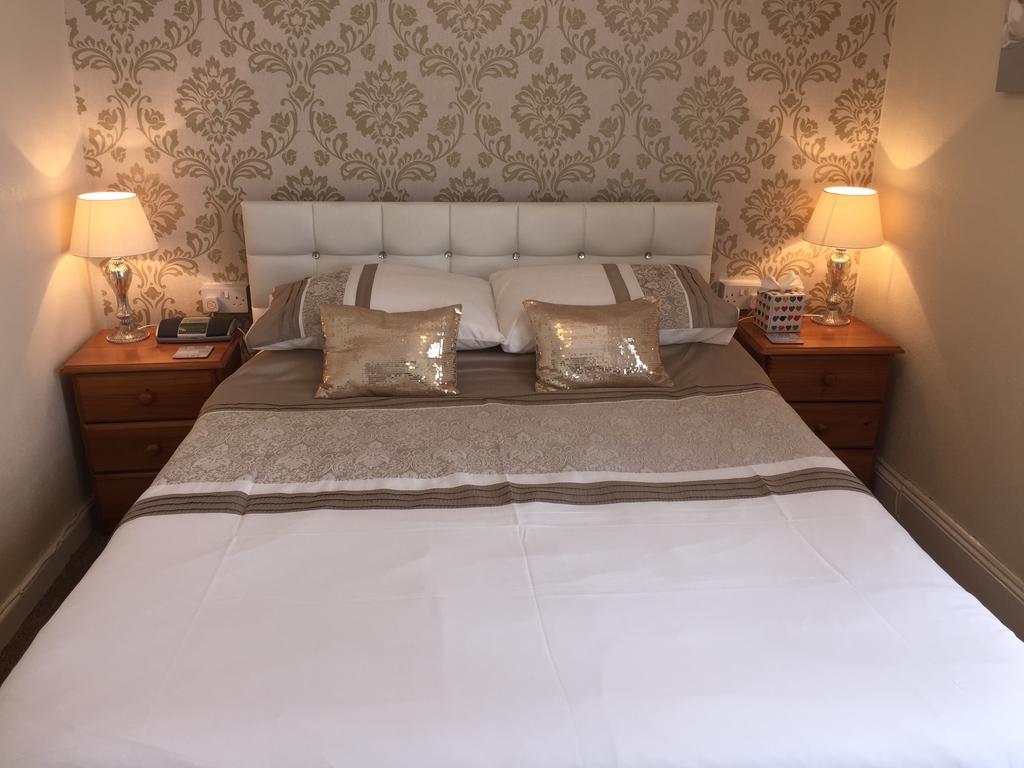 Crowndale Torquay - Exclusively For Adults Bed & Breakfast エクステリア 写真