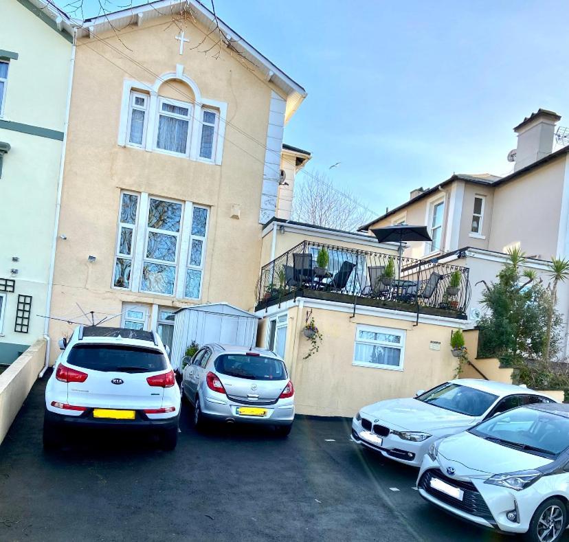 Crowndale Torquay - Exclusively For Adults Bed & Breakfast エクステリア 写真